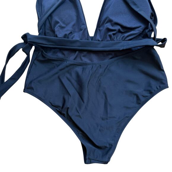 NWT Cupshe Black Swimsuit One Piece Plunge Backless Self Tie Racerback Large - Picture 7 of 11